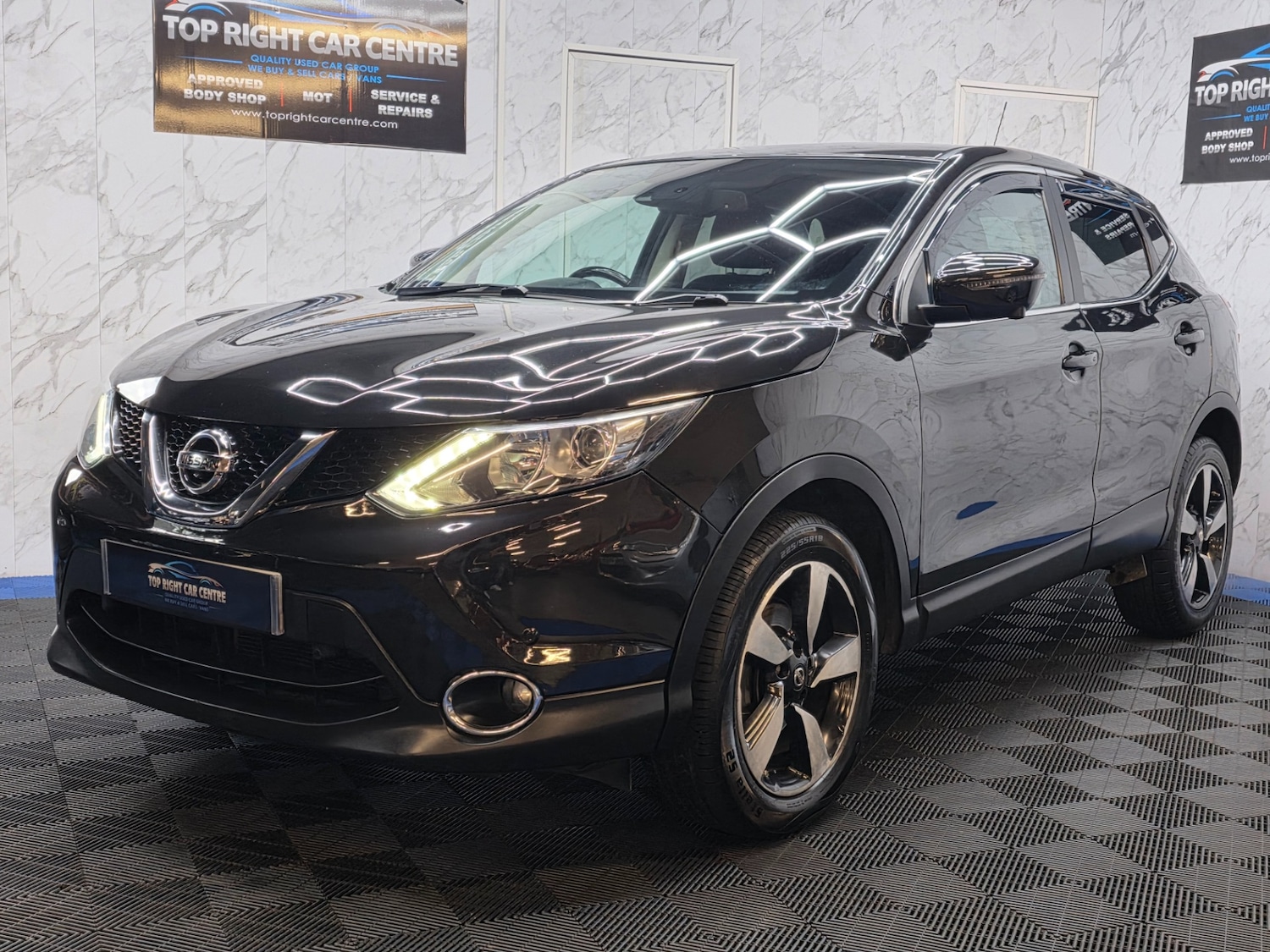 Used Nissan Qashqai 2016 for sale - 77329592: Photo 5