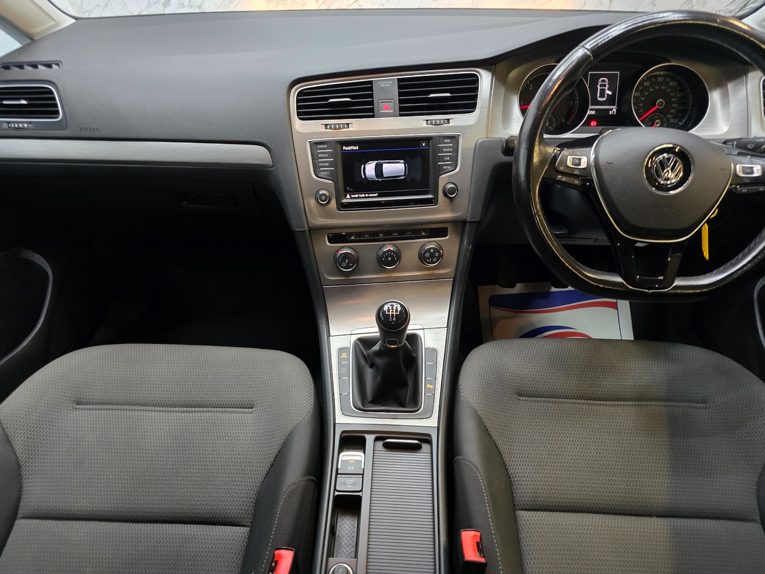 Used Volkswagen Golf 2016 for sale - 76611199: Photo 14