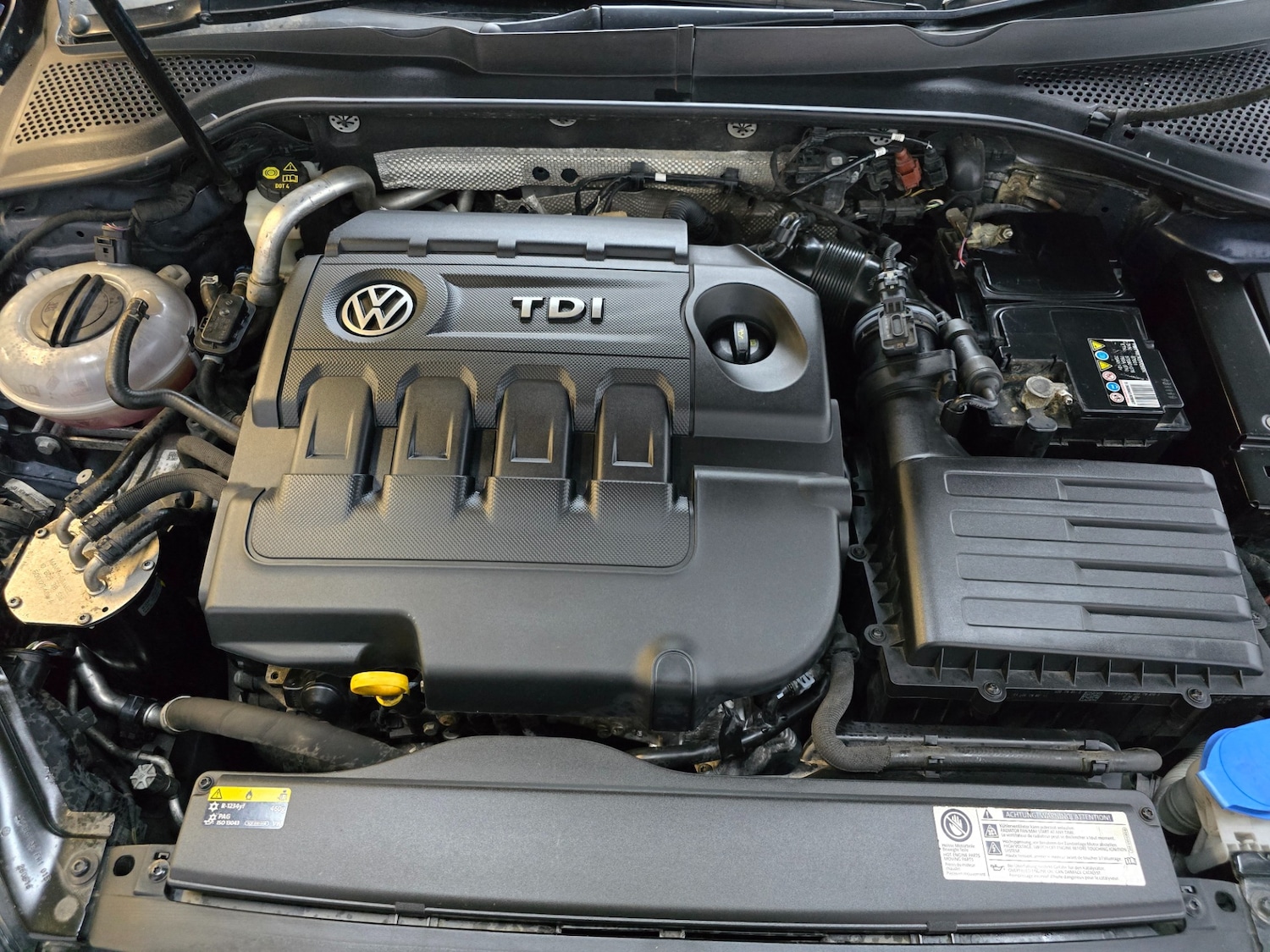 Used Volkswagen Golf 2016 for sale - 76611199: Photo 25