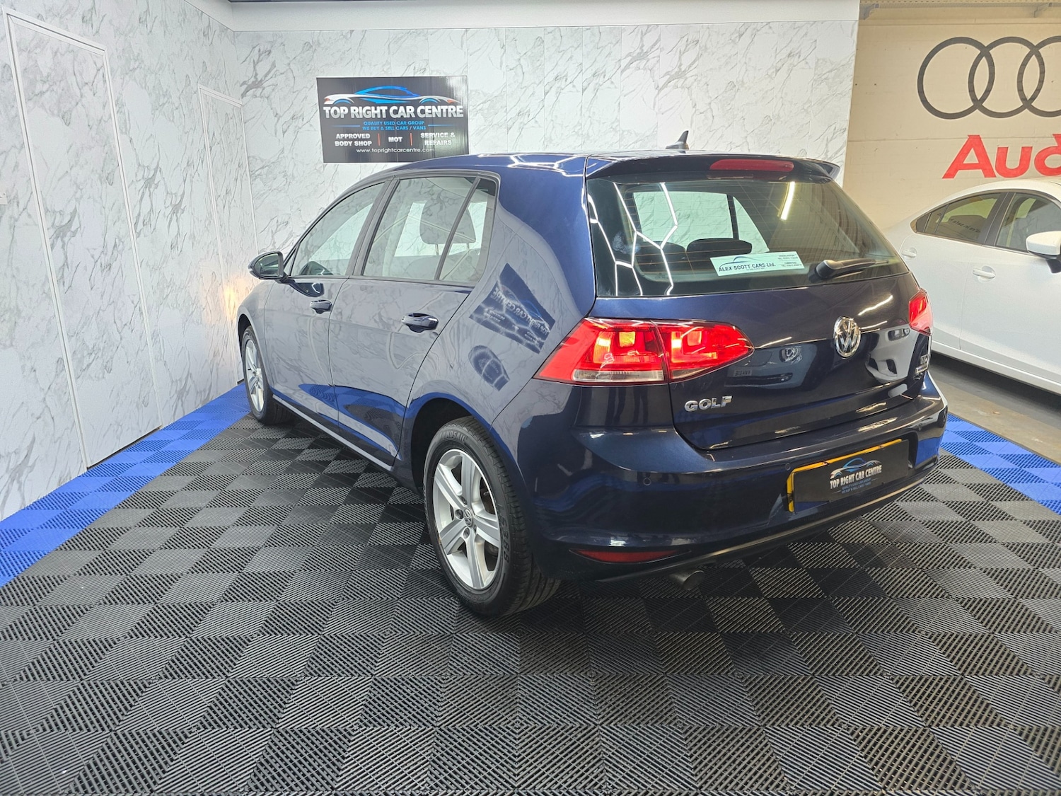 Used Volkswagen Golf 2016 for sale - 76611199: Photo 8