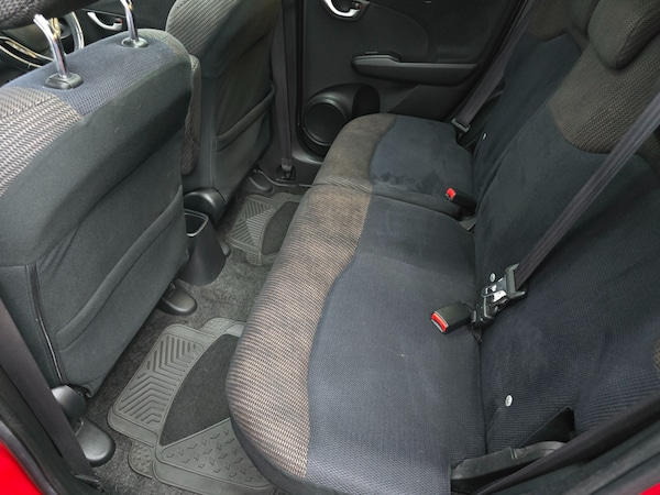 Used Honda Jazz 2014 for sale - 76231380: Photo 15