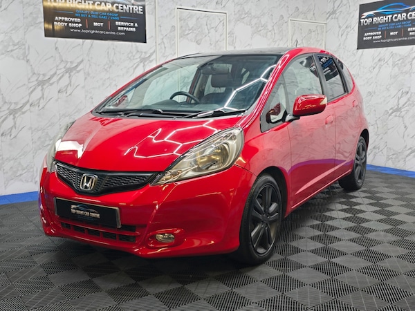Used Honda Jazz 2014 for sale - 76231380: Photo 5