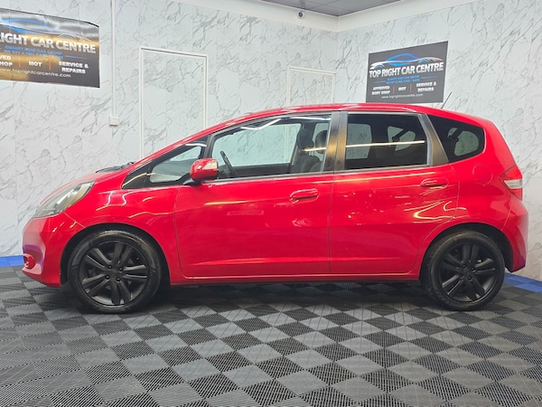 Used Honda Jazz 2014 for sale - 76231380: Photo 9