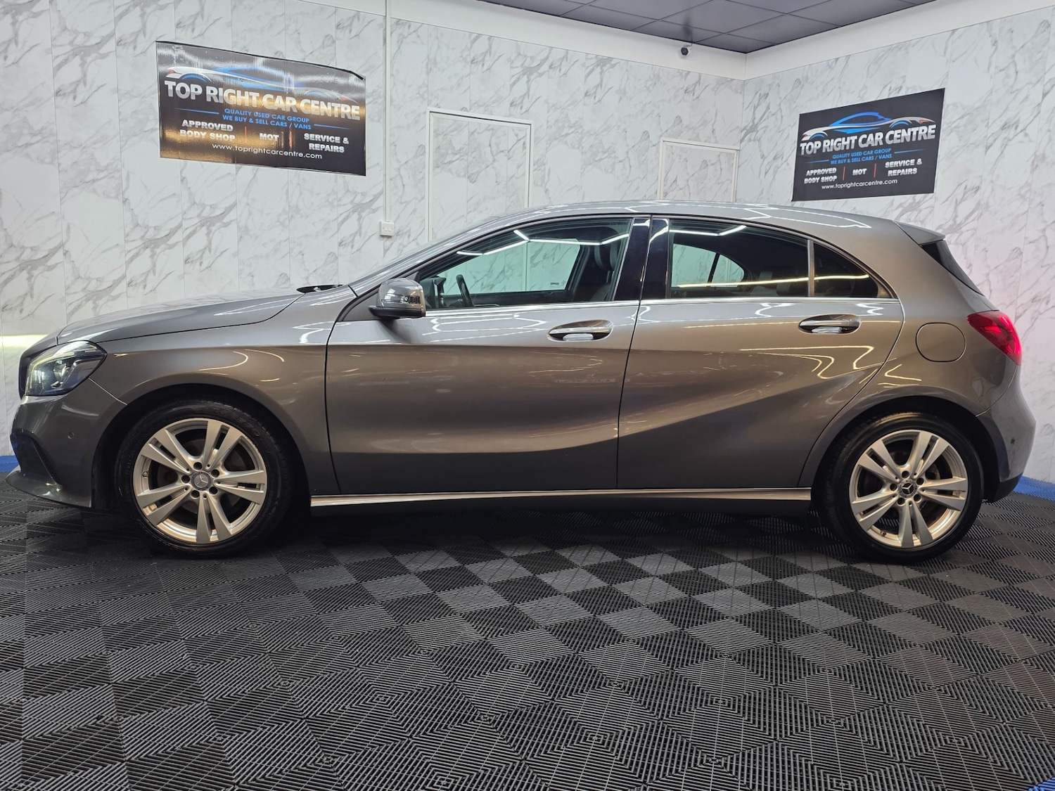 Used Mercedes-Benz A-Class 2017 for sale - 77974664: Photo 11