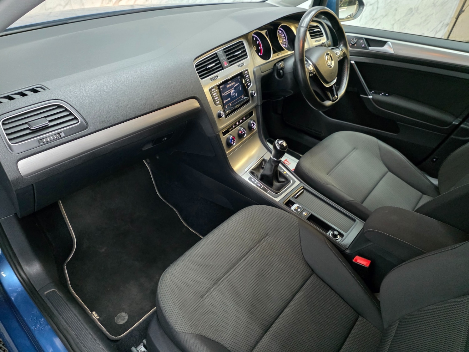 Used Volkswagen Golf 2015 for sale - 77970799: Photo 15