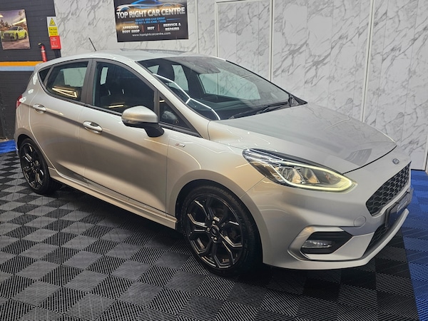 Used Ford Fiesta 2018 for sale - 73929099: Photo 14