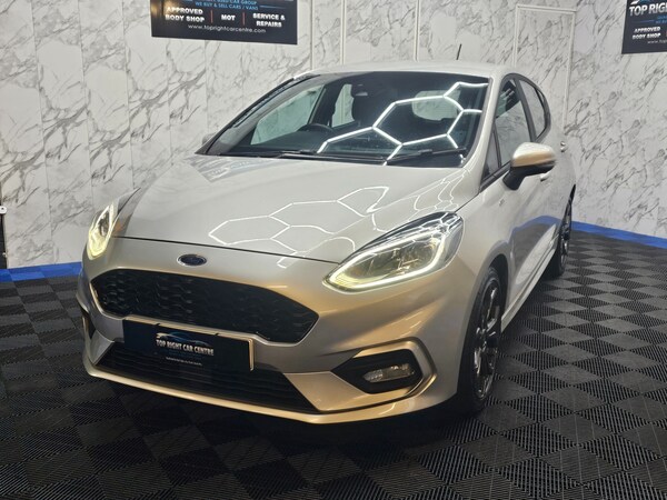 Used Ford Fiesta 2018 for sale - 73929099: Photo 5