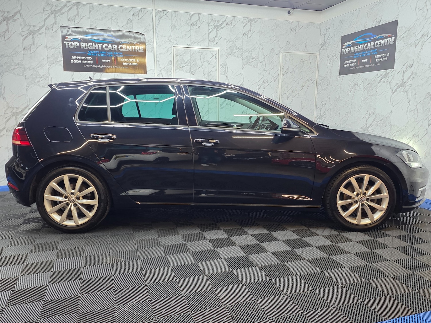 Used Volkswagen Golf 2018 for sale - 77061289: Photo 11