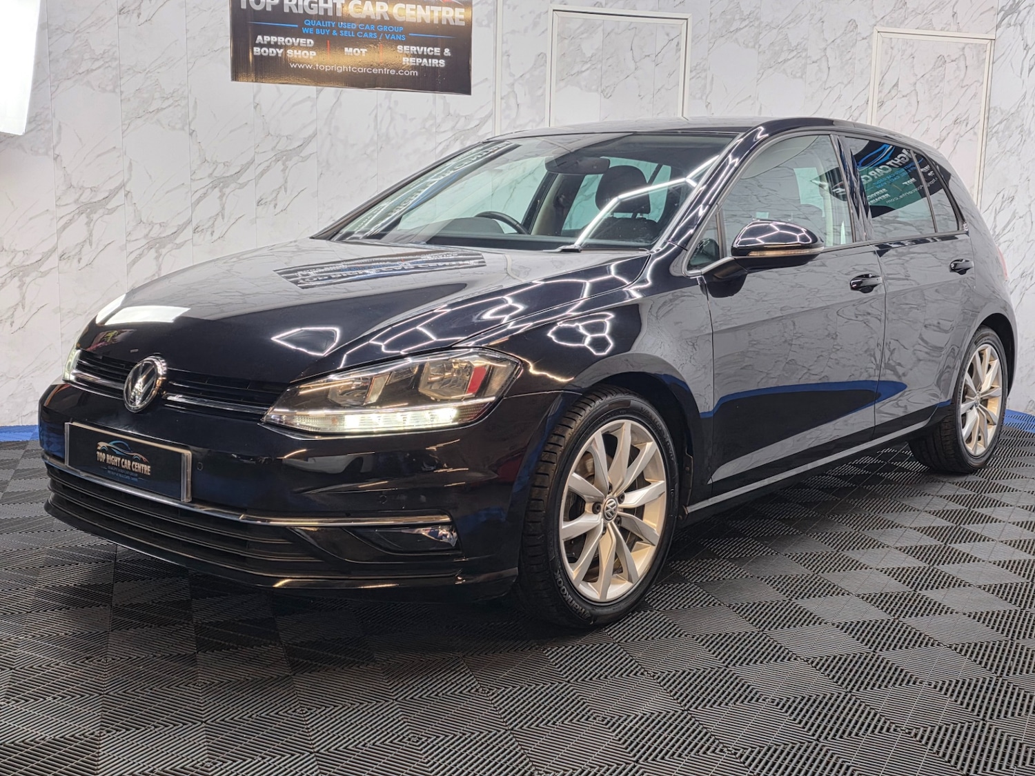 Used Volkswagen Golf 2018 for sale - 77061289: Photo 5