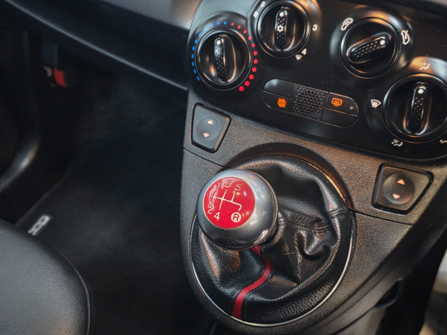 Used Fiat 500 2014 for sale - 77897903: Photo 17