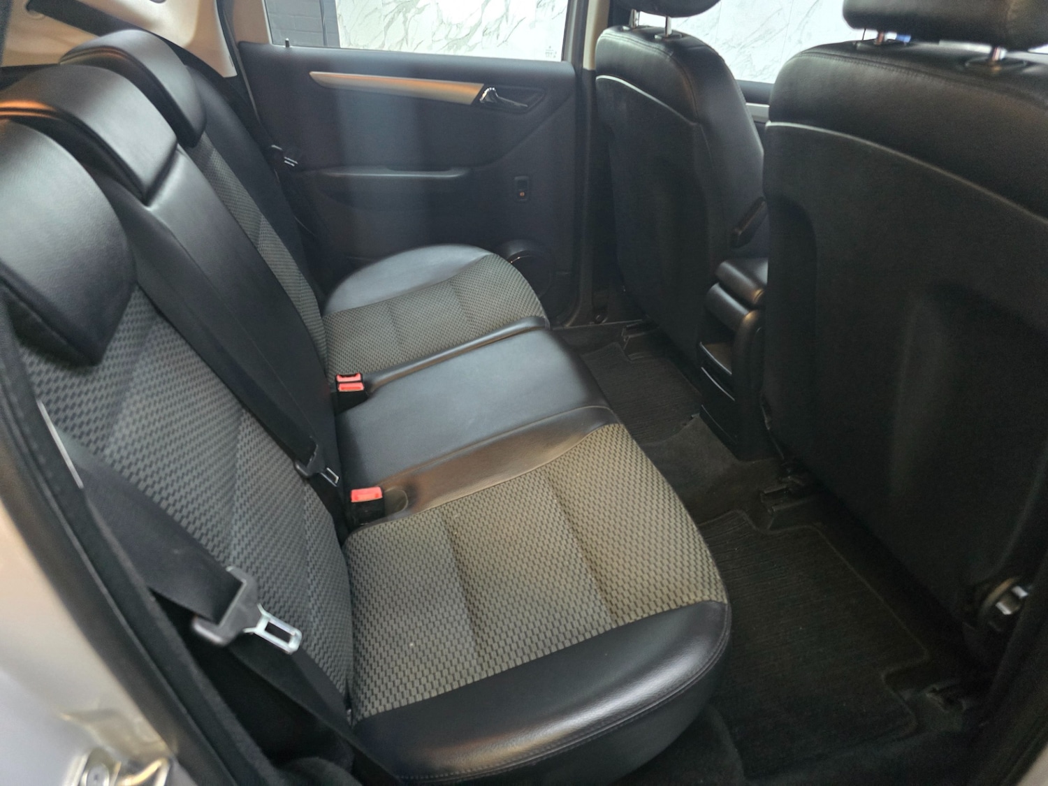 Used Mercedes-Benz A-Class 2011 for sale - 76380382: Photo 21