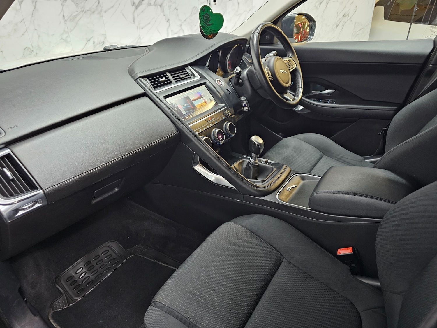 Used Jaguar E-Pace 2018 for sale - 76179073: Photo 14