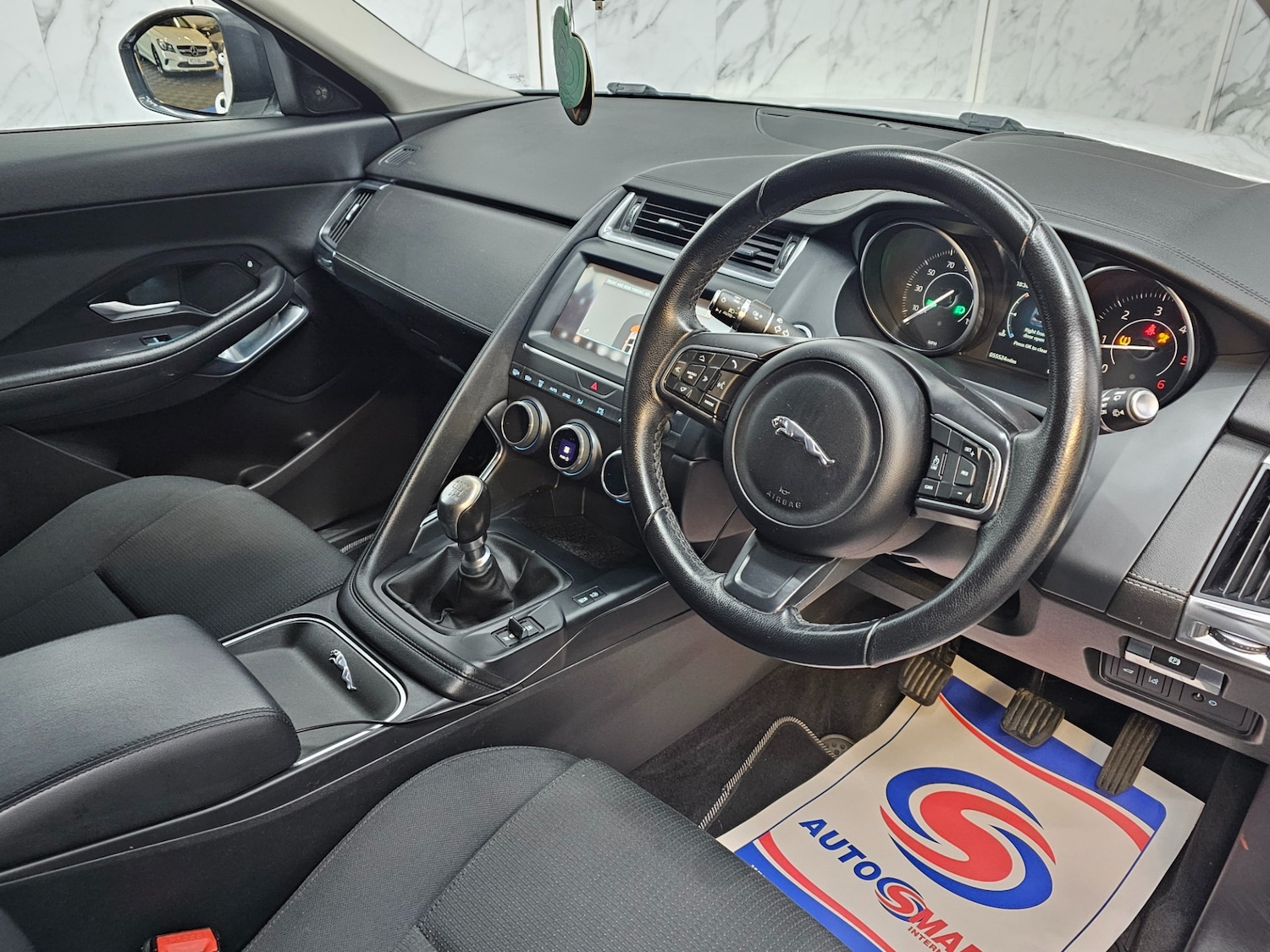 Used Jaguar E-Pace 2018 for sale - 76179073: Photo 15