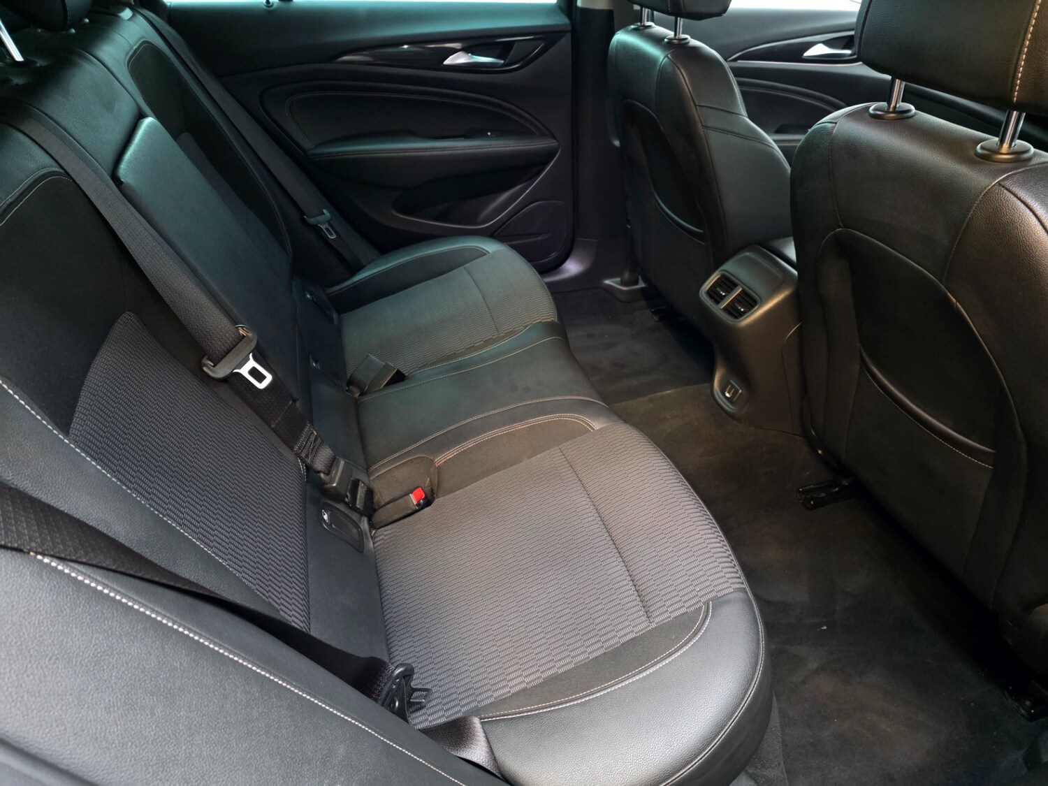 Used Vauxhall Insignia 2018 for sale - 78171583: Photo 21