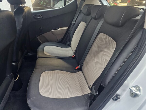 Used Hyundai i10 2015 for sale - 74996110: Photo 18