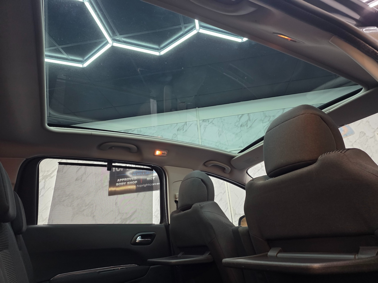 Used Peugeot 5008 2013 for sale - 77932666: Photo 12