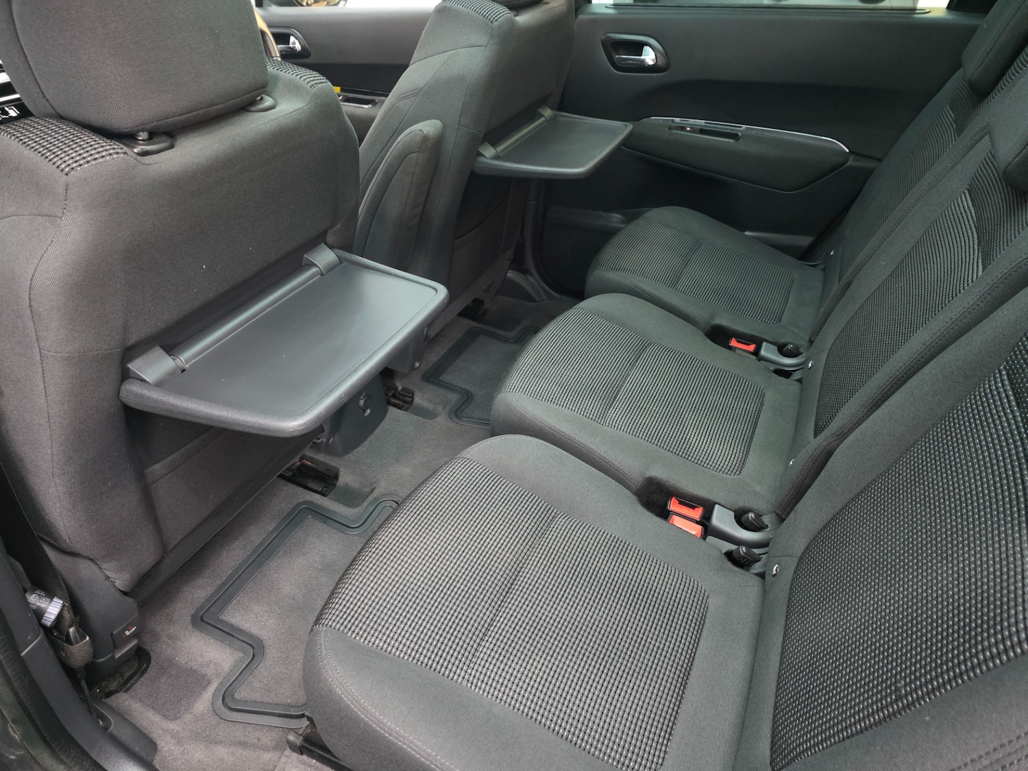 Used Peugeot 5008 2013 for sale - 77932666: Photo 21