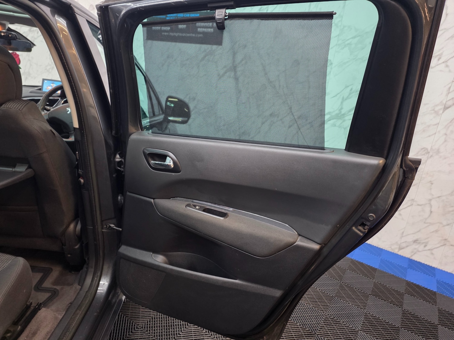 Used Peugeot 5008 2013 for sale - 77932666: Photo 27