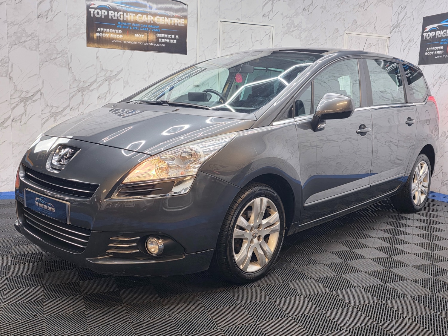 Used Peugeot 5008 2013 for sale - 77932666: Photo 5