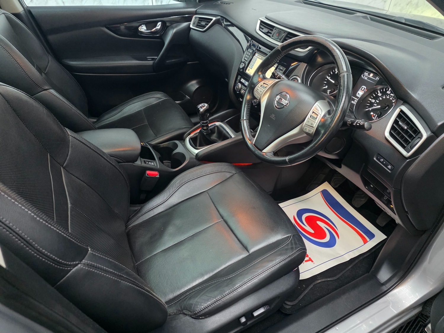 Used Nissan Qashqai 2015 for sale - 77889919: Photo 17