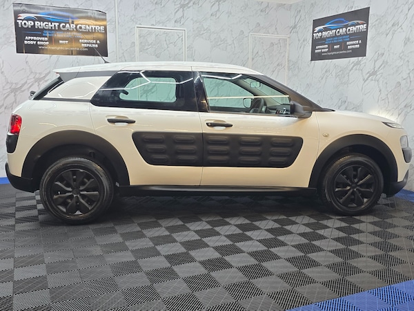 Used Citroen C4 Cactus 2016 for sale - 76249370: Photo 10