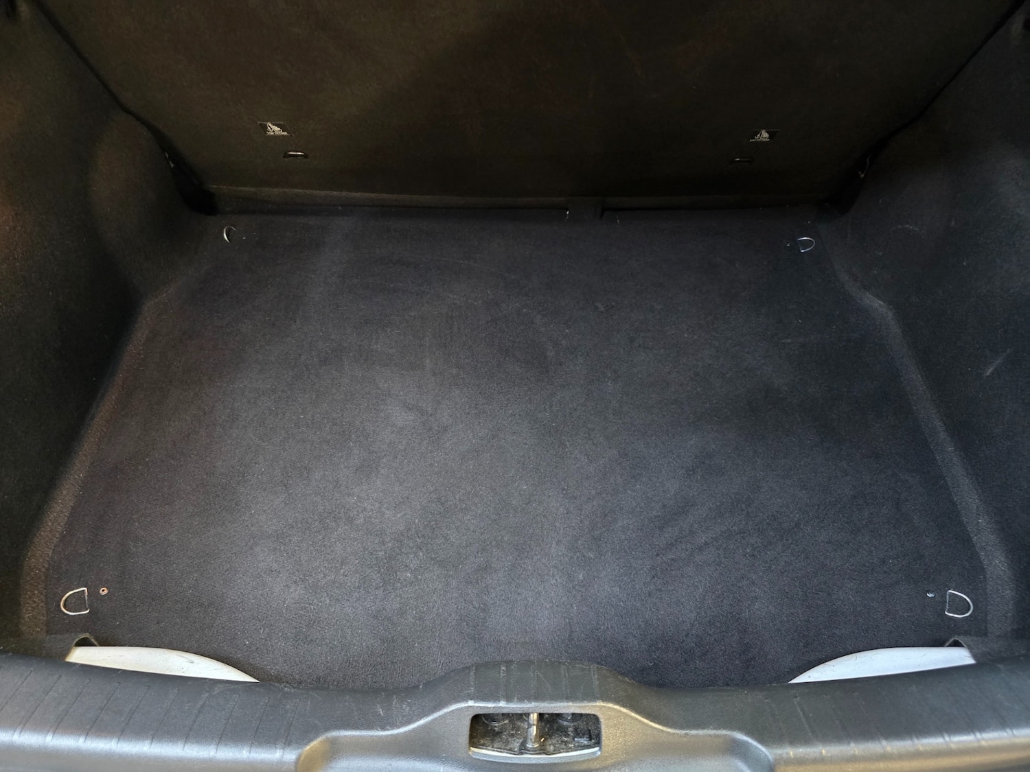 Used Citroen C4 Cactus 2016 for sale - 76249370: Photo 24