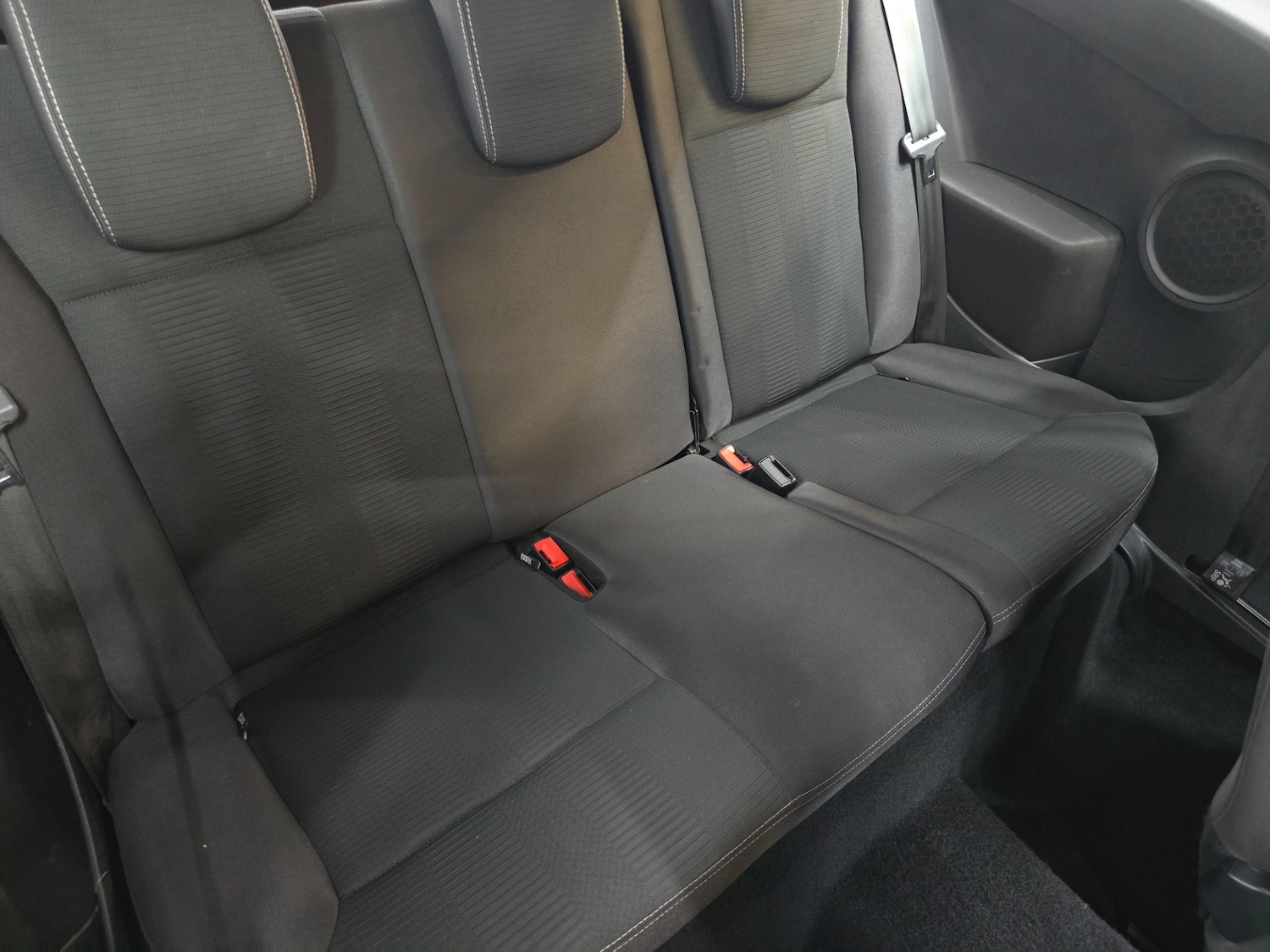 Used Renault Clio 2010 for sale - 76758967: Photo 18