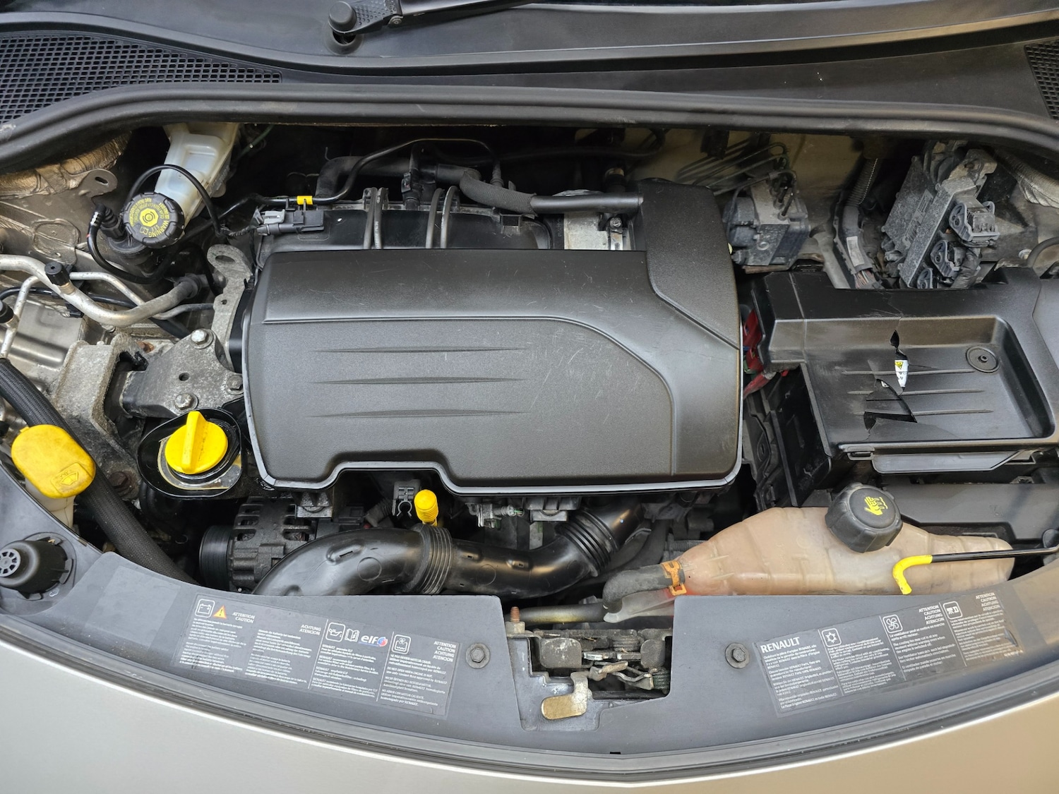 Used Renault Clio 2010 for sale - 76758967: Photo 22