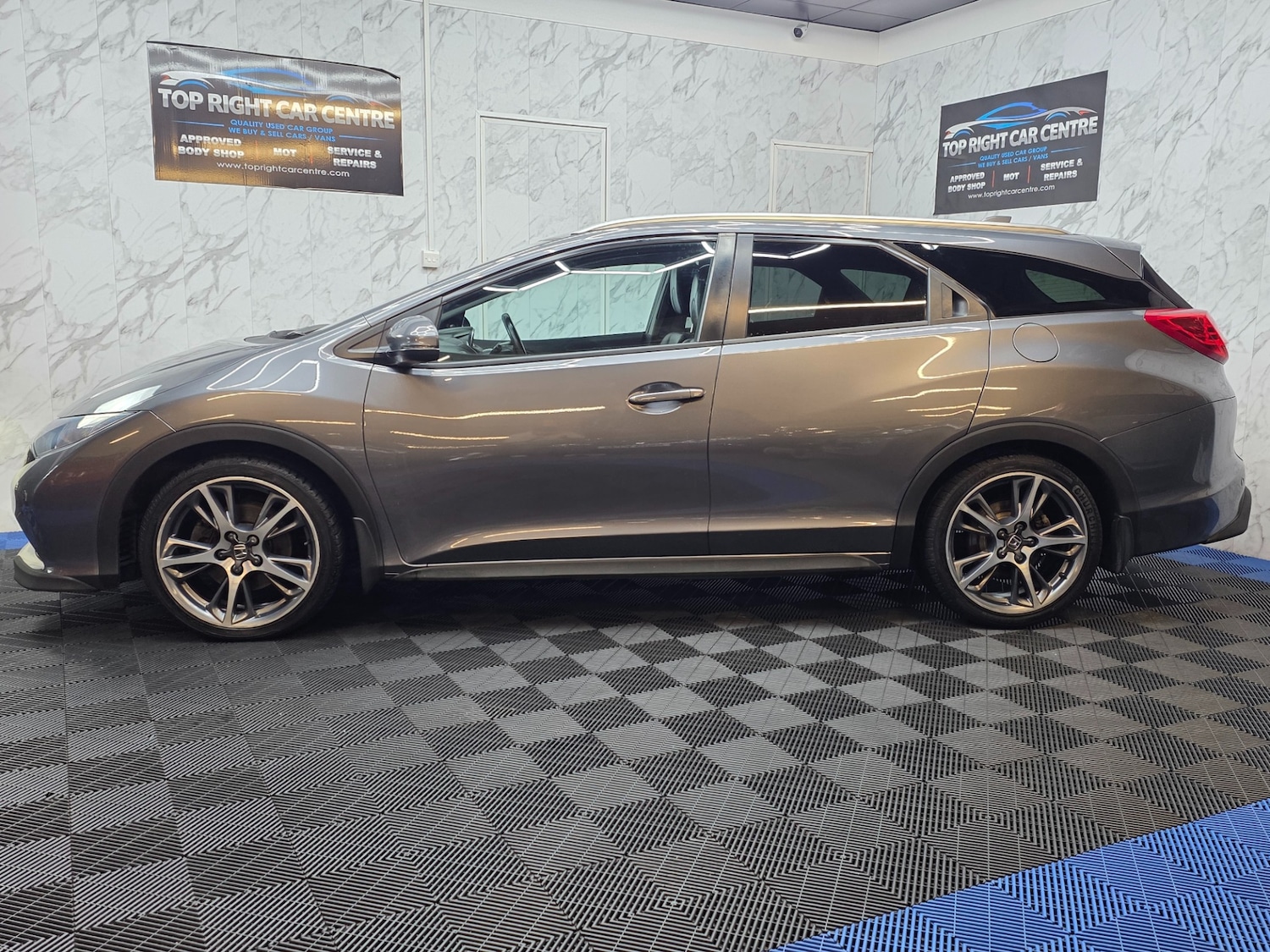 Used Honda Civic 2014 for sale - 76681782: Photo 11