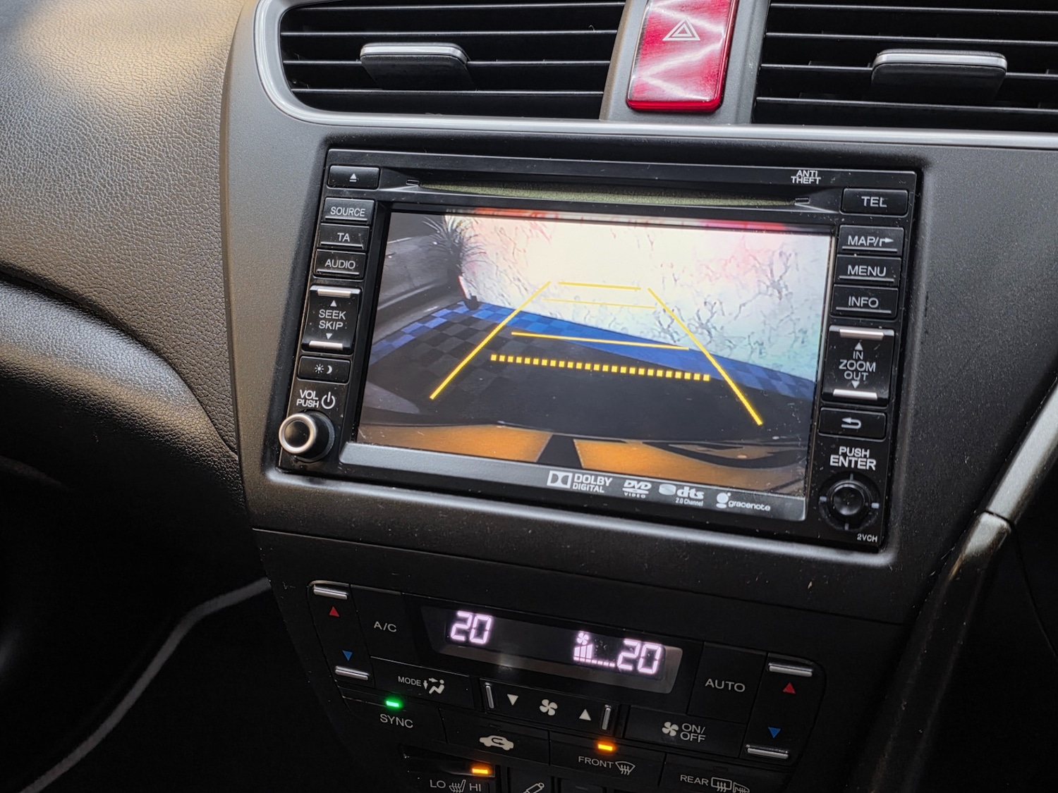 Used Honda Civic 2014 for sale - 76681782: Photo 17