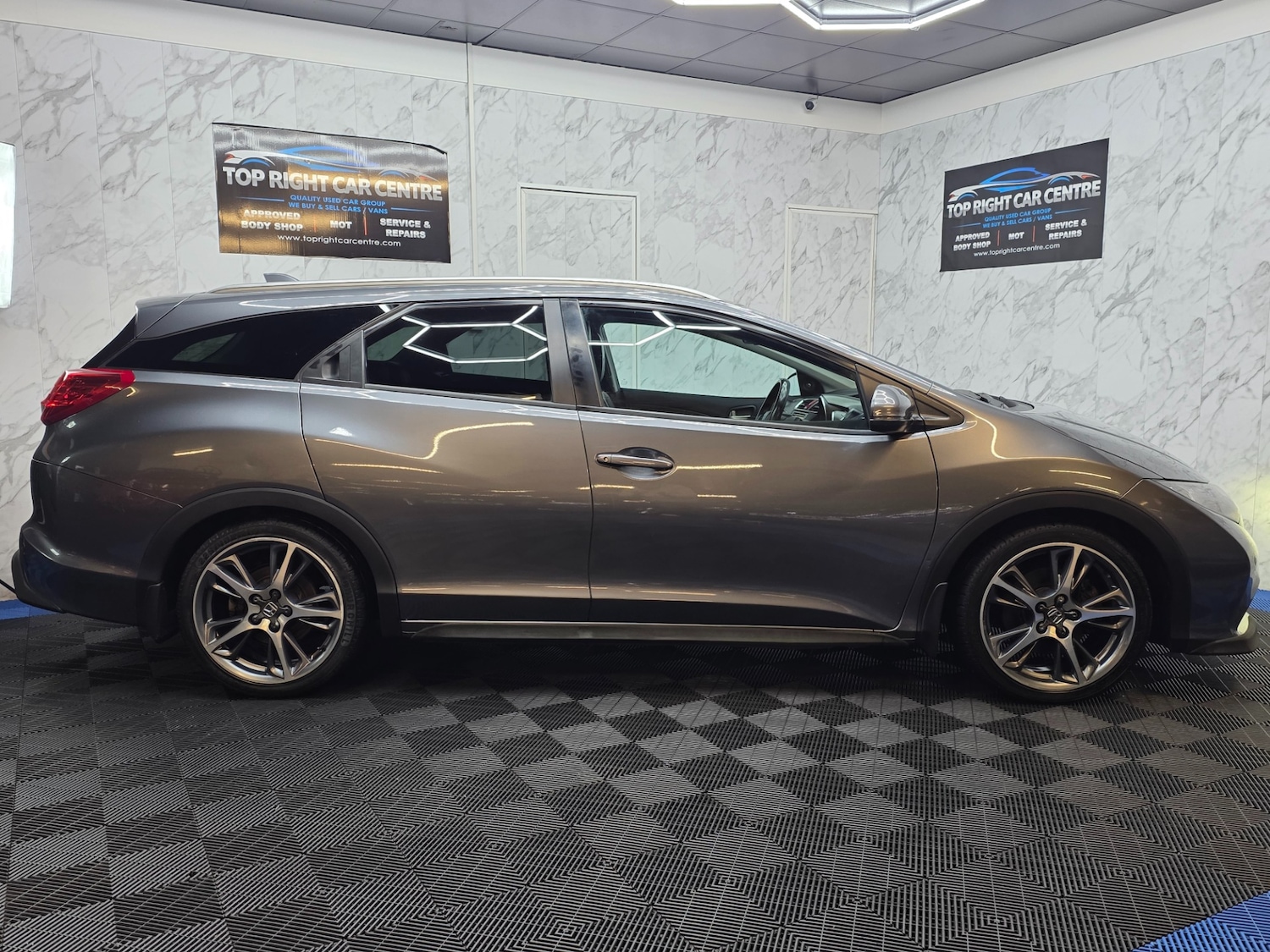 Used Honda Civic 2014 for sale - 76681782: Photo 9