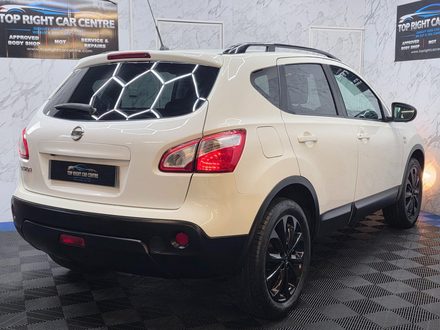 Used Nissan Qashqai 2013 for sale - 77457909: Photo 10