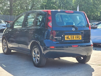 Used Nissan Note 2010 for sale - 79342393: Photo