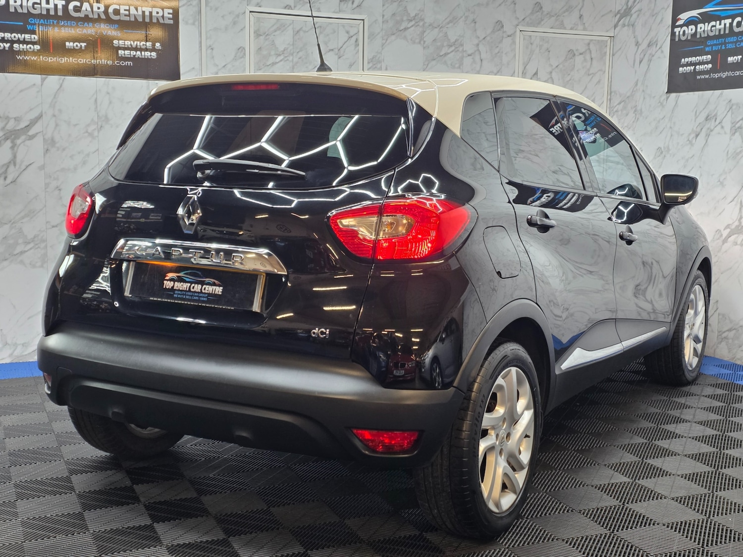 Used Renault Captur 2014 for sale - 78107726: Photo 9