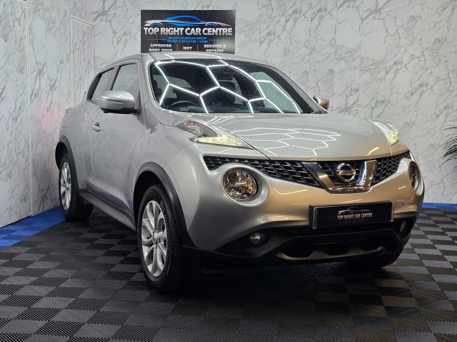Used Nissan Juke 2017 for sale - 76685248: Photo 1