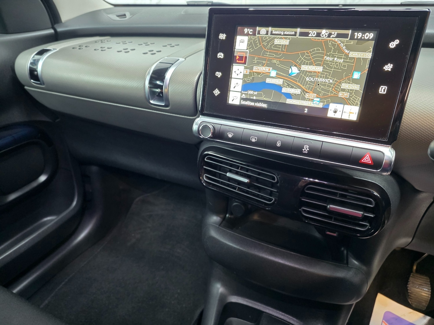 Used Citroen C4 Cactus 2017 for sale - 77053368: Photo 18