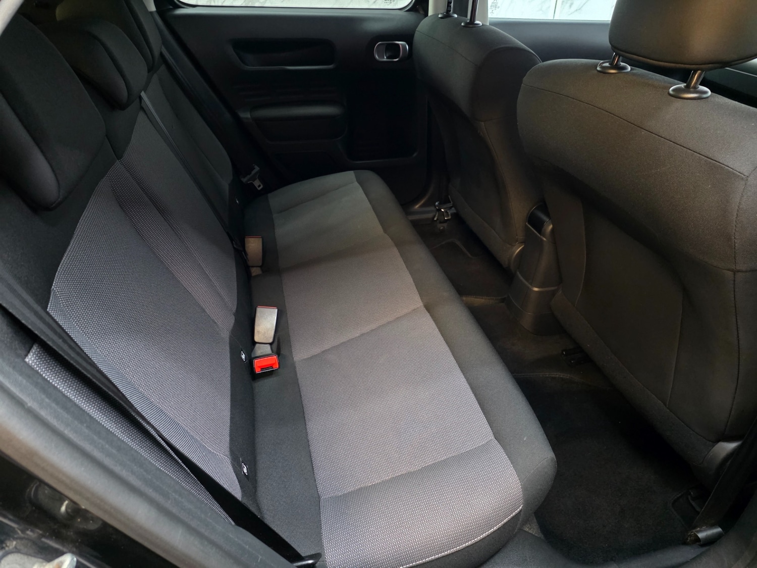 Used Citroen C4 Cactus 2017 for sale - 77053368: Photo 21