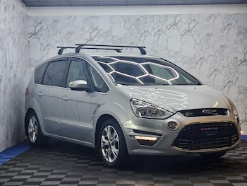 Used Ford S-Max 2010 for sale - 79322421: Photo