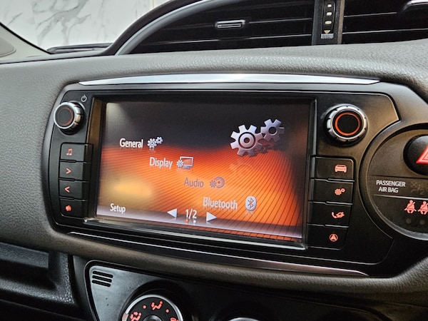 Used Toyota Yaris 2016 for sale - 74924728: Photo 19