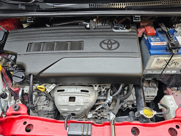 Used Toyota Yaris 2016 for sale - 74924728: Photo 25