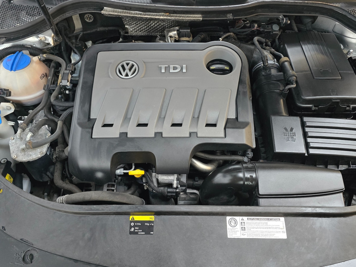 Used Volkswagen CC 2015 for sale - 76710440: Photo 24
