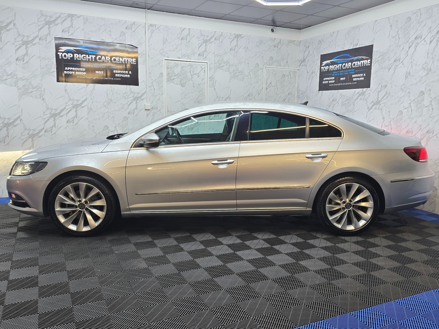 Used Volkswagen CC 2015 for sale - 76710440: Photo 9