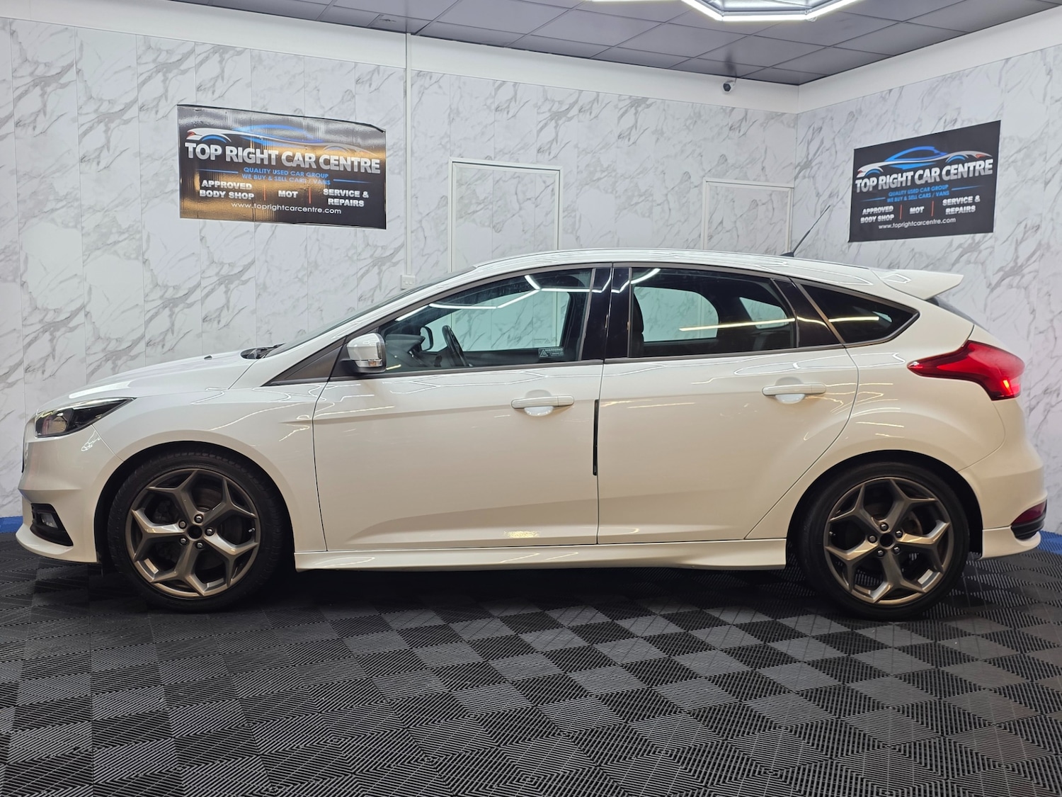Used Ford Focus 2015 for sale - 77489802: Photo 11