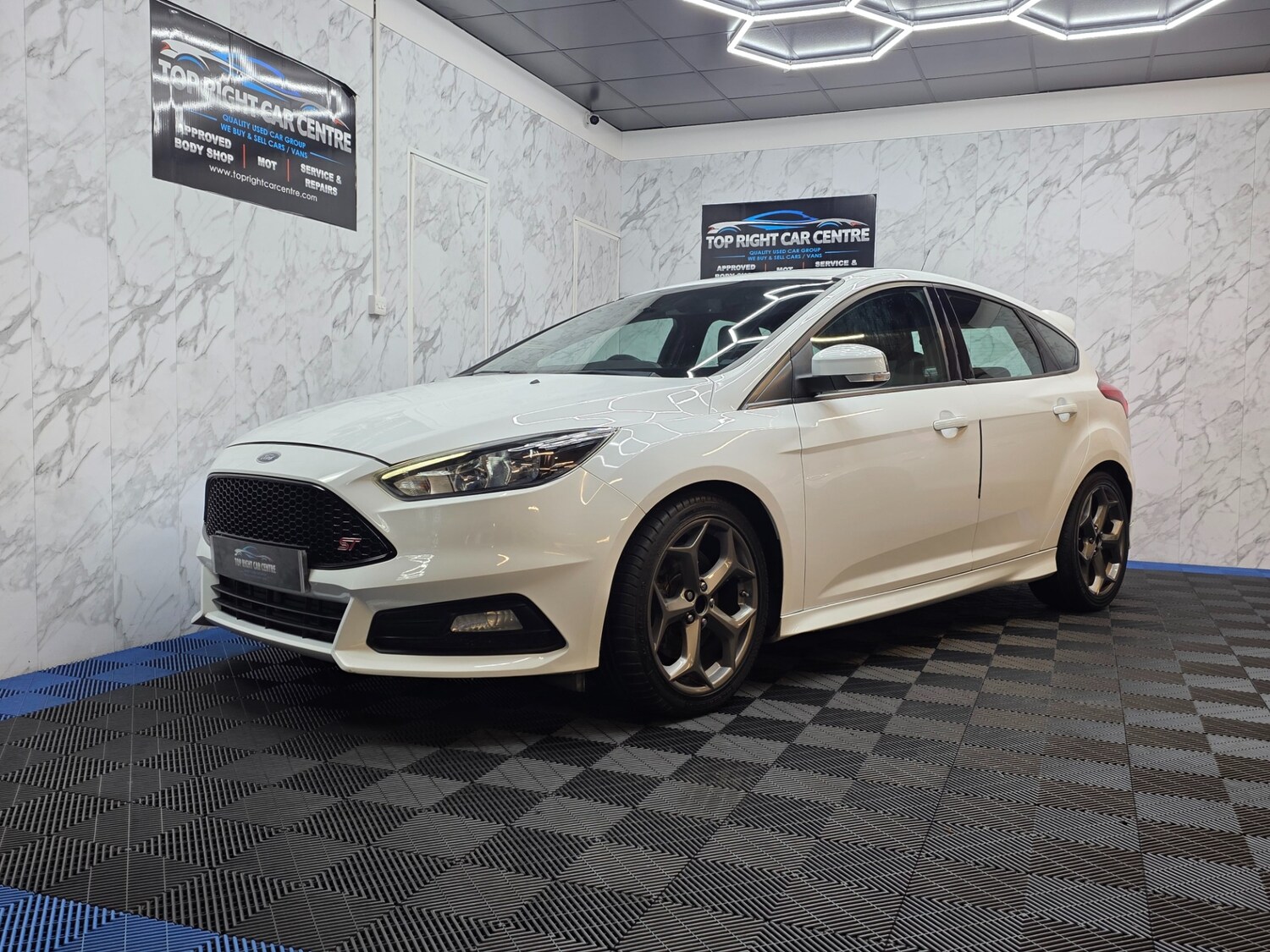 Used Ford Focus 2015 for sale - 77489802: Photo 12