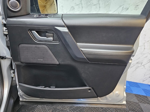 Used Land Rover Freelander 2011 for sale - 74970475: Photo 23