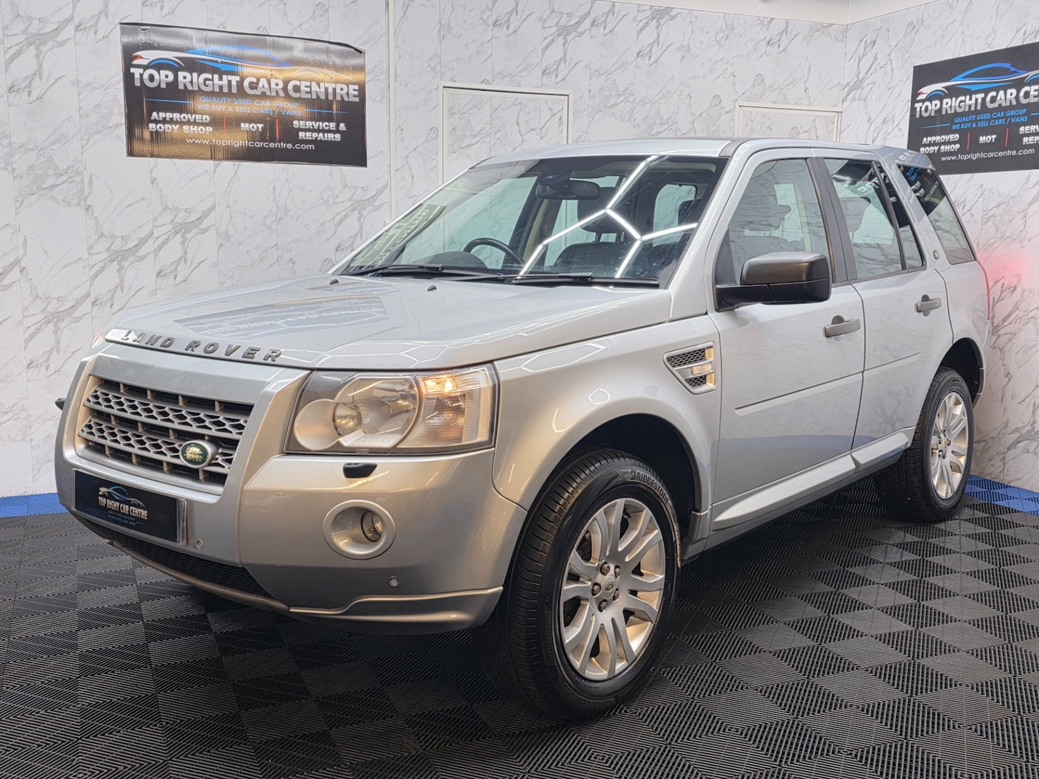 Used Land Rover Freelander 2 2009 for sale - 77770930: Photo 5