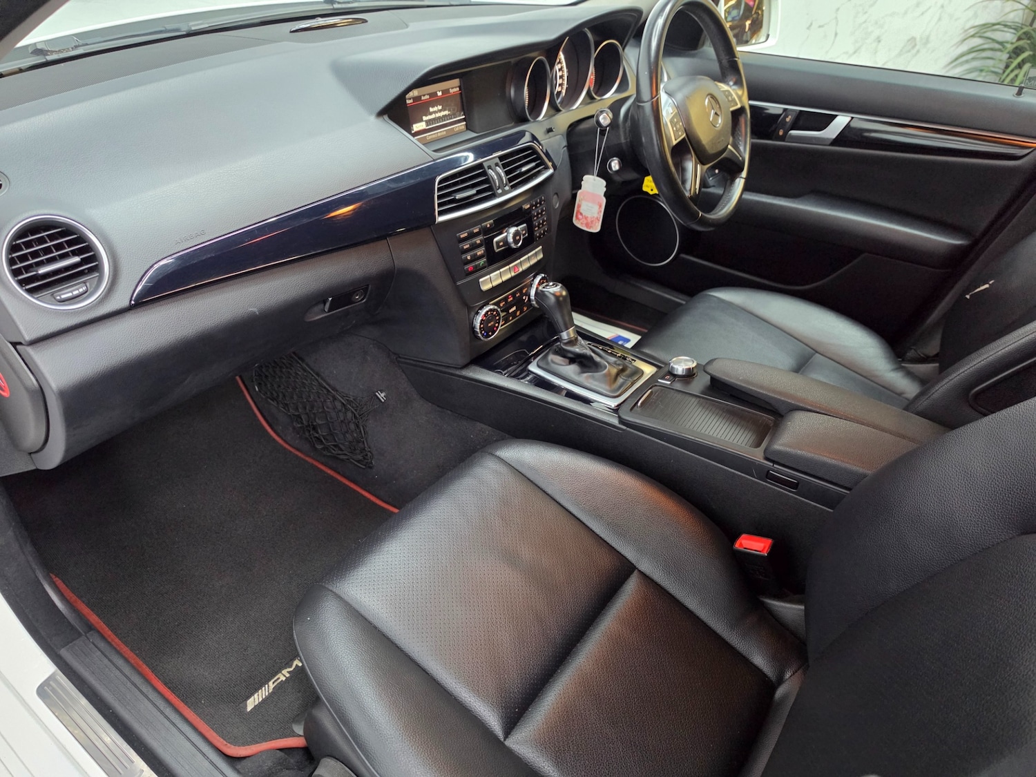 Used Mercedes-Benz C Class 2013 for sale - 78146118: Photo 15