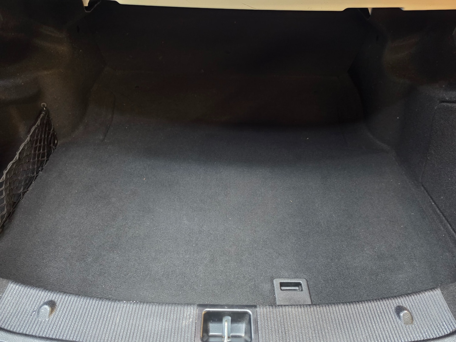 Used Mercedes-Benz C Class 2013 for sale - 78146118: Photo 22