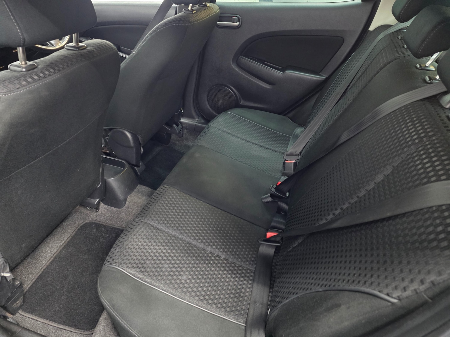 Used Mazda Mazda2 2014 for sale - 77783006: Photo 19