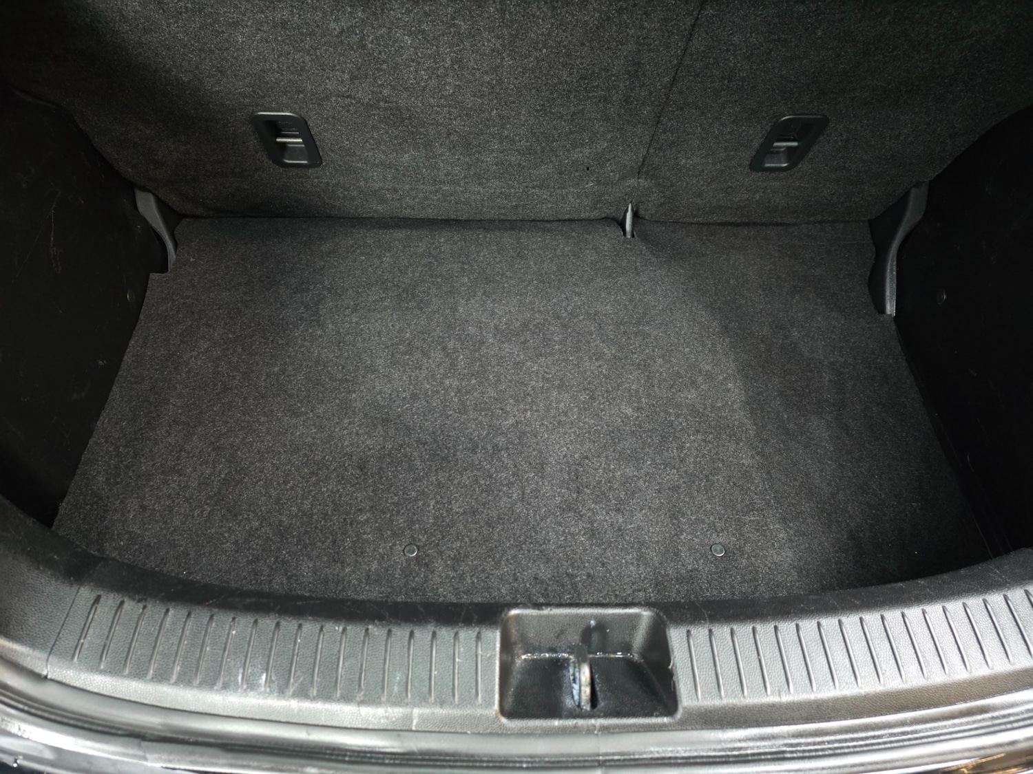 Used Mazda Mazda2 2014 for sale - 77783006: Photo 21